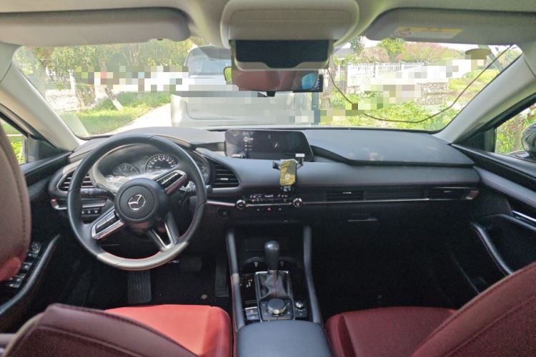 Used Mazda 3 Axela 2023 2.0L Automatic ZhiZhen Edition
