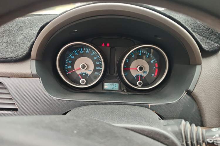 Used Buick Excelle 2015 1.5L Automatic Classic Model
