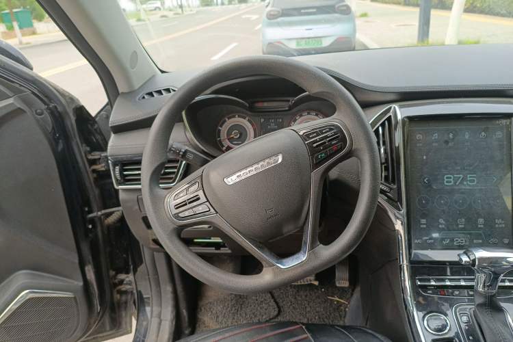 Used Leopaard CS9 2017 1.5L CVT Fashion Edition Steering Wheel