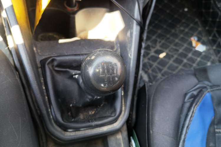 Used Volkswagen Jetta 2017 1.4L Manual Fashion Edition
