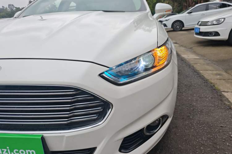 Used Ford Mondeo 2013 2.0L GTDi 200 Fashion Edition