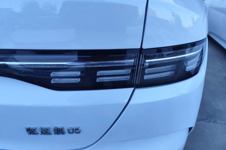 Used BYD Destroyer 05 2024 HONOR Edition DM-i 55KM Luxury Model