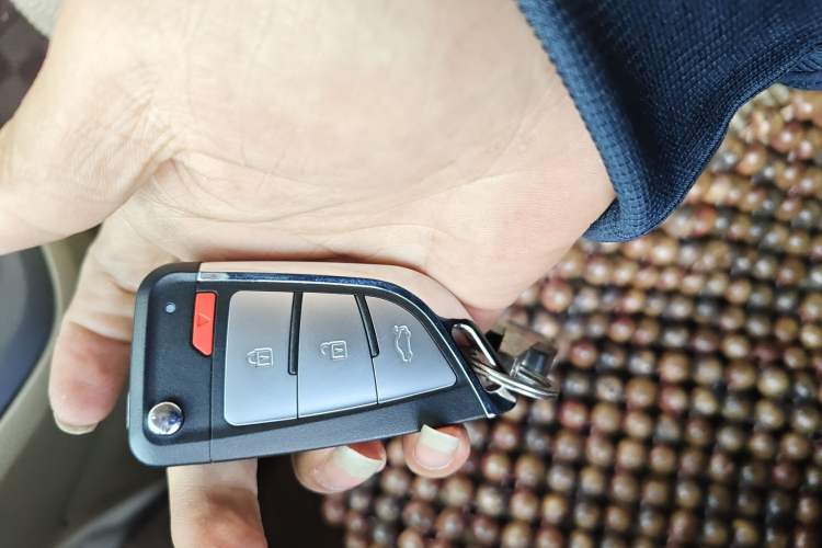 Used Honda CR-V 2010 2.0L Automatic Four-Wheel Drive Classic Edition
