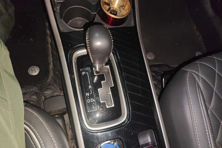 Used Mitsubishi Outlander 2021 Revised Version 2.0L Two-Wheel Drive Enjoyment Edition 5 Seats
