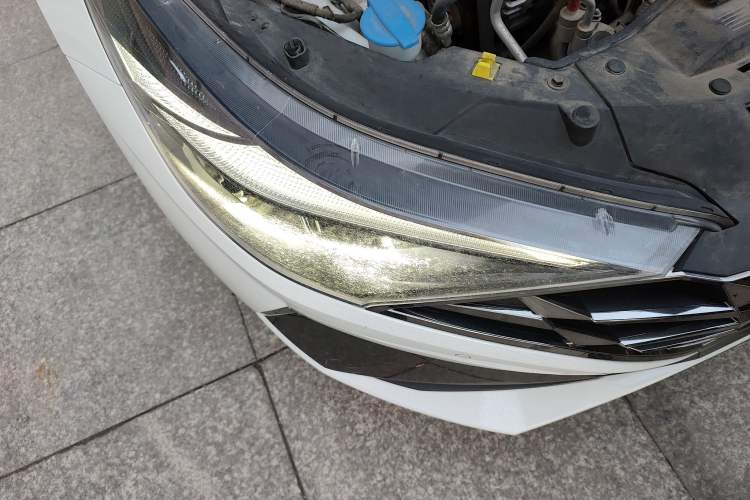 Used Hyundai Elantra 2022 1.5L CVT LUX Prestige Edition
