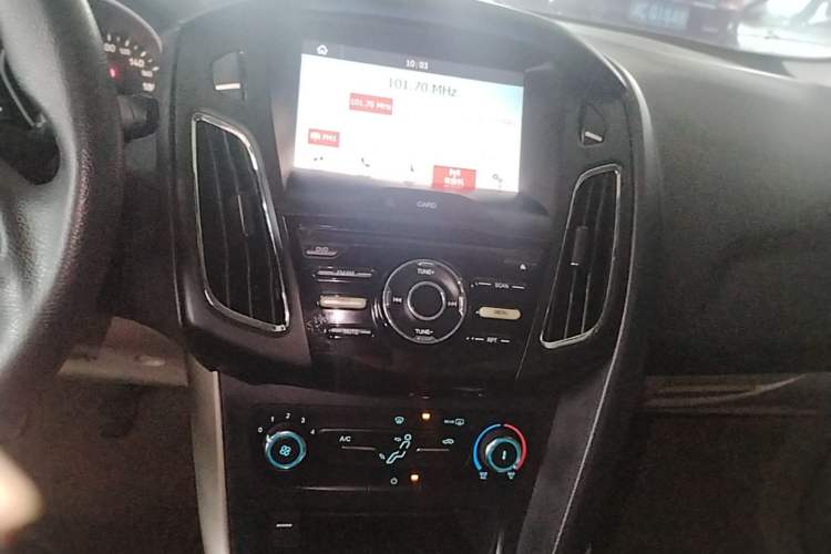 Used Ford Focus 2017 Sedan 1.6L Manual Comfort Plus SmartDrive Edition