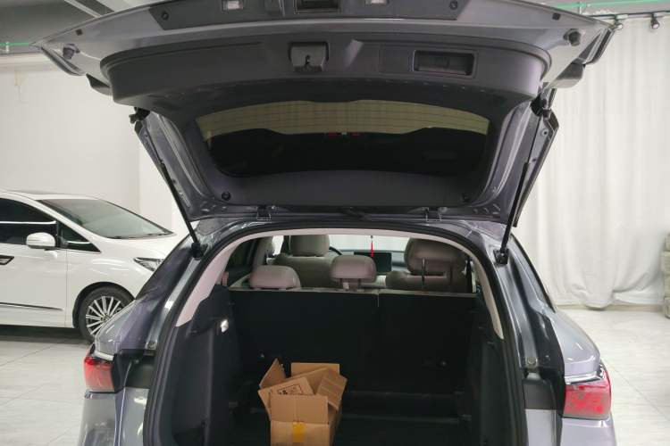 Used BYD Yuan PLUS 2025 Intelligent Driving Version 430 KM Beyond-Range Edition