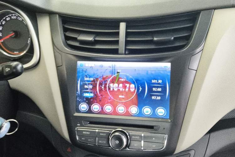 Used Chevrolet Sail 2015 Sail 3 1.5L Manual with Ideal Sunroof Edition