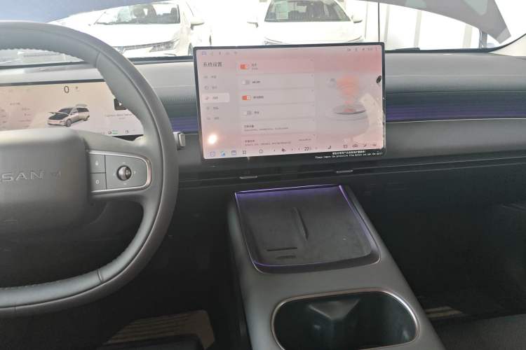 Used Nissan N6 2026 Model 180 Max Audio And AC Panel