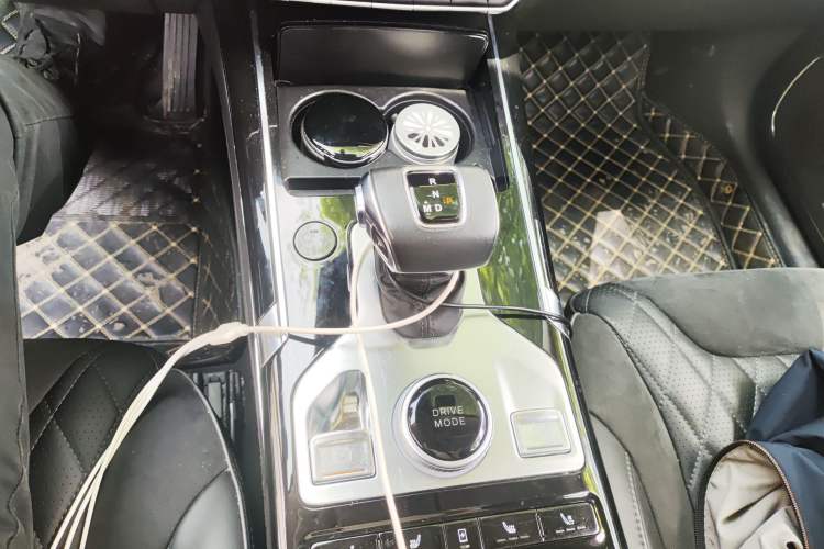 Used Hongqi HS5 2019 2.0T Smart Connect Flagship All-Wheel-Drive Version