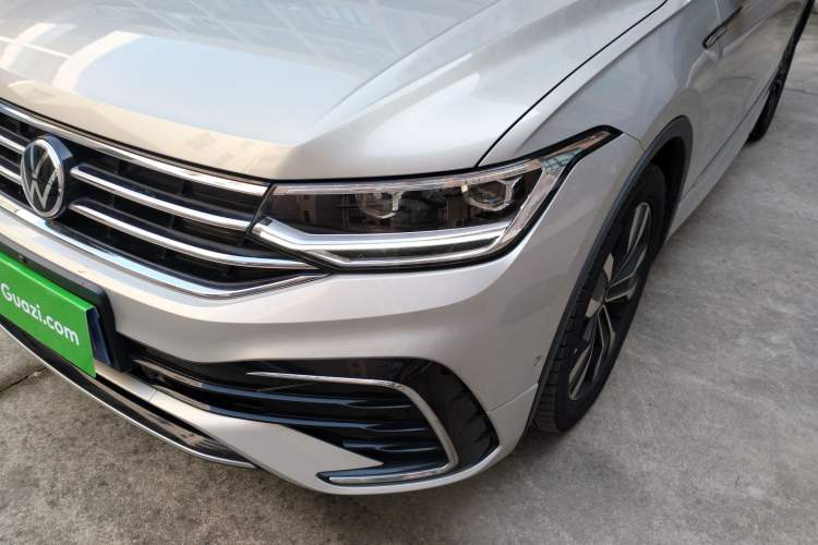 Used Volkswagen Tiguan L 2023 330TSI Automatic Two-Wheel Drive R-Line Enjoyment Edition Left Front Headlight