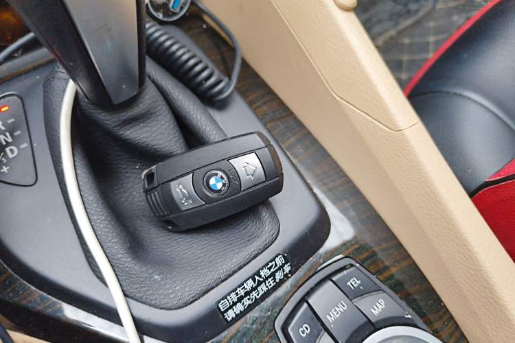 Used BMW X1 2010 xDrive28i
