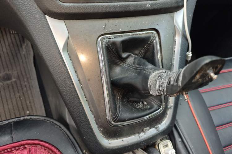 Used CHANGAN KAICHENG Ruixing S50 2017 S50V 1.5L Manual Logistics Version I China V Standard
