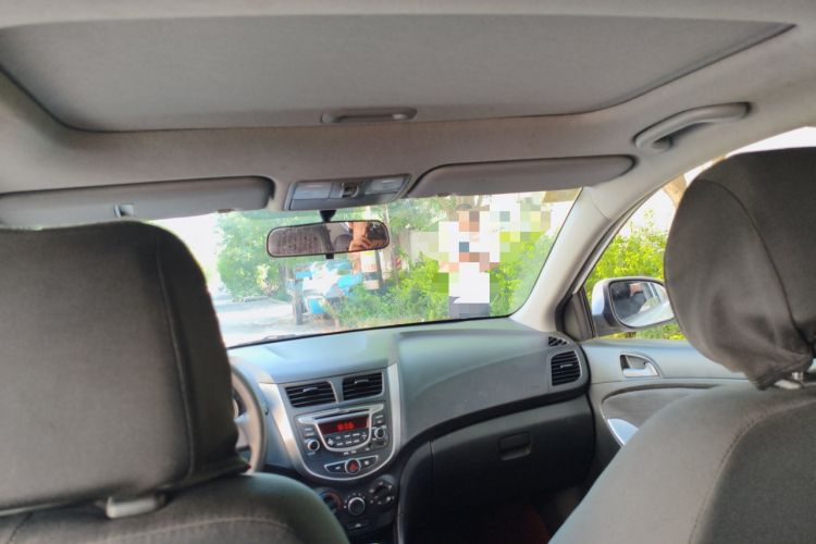 Used Hyundai Verna Ray 2014 1.4L Manual GLX