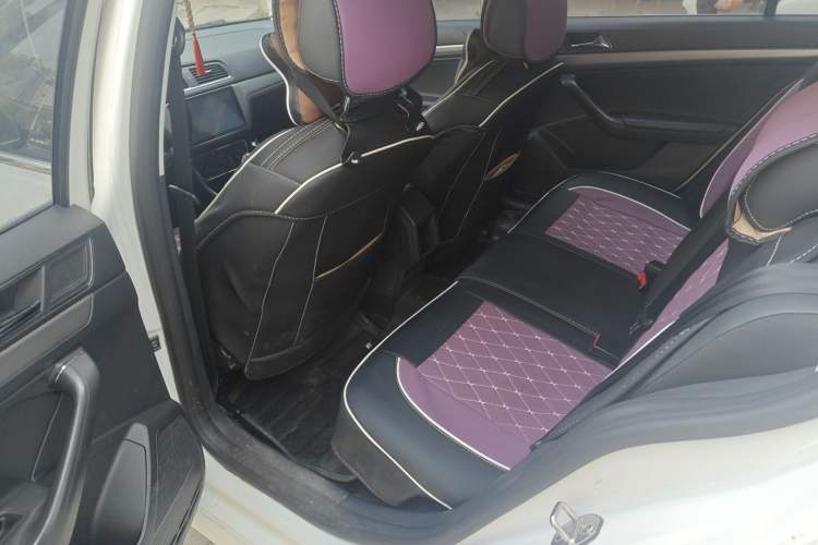 Used Volkswagen Lavida 2017 1.6L Manual Comfort Edition Left Rear Seat