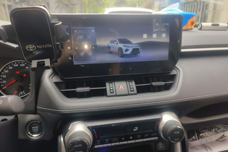 Used Toyota Wildlander 2023 2.0L CVT Two-Wheel Drive Urban Edition Audio And AC Panel