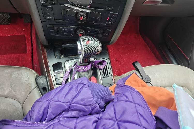 Used Audi A4L 2011 2.0 TFSI Comfort Model
