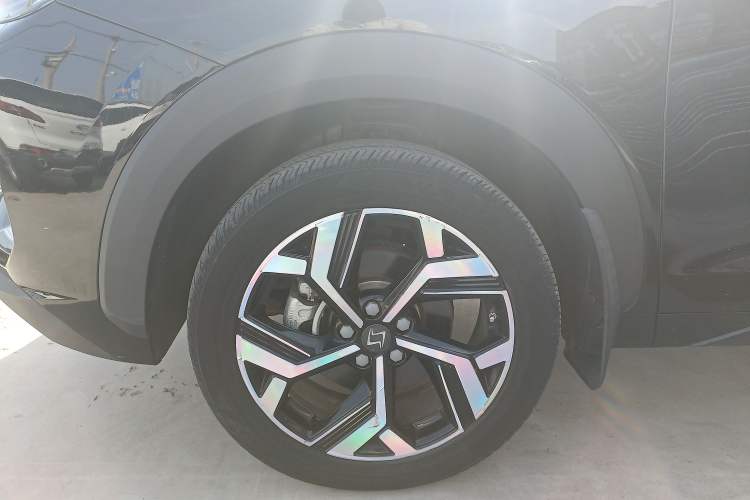 Used SOL X8 2021 300T DCT Luxury Smart Connect Edition 6 Seats