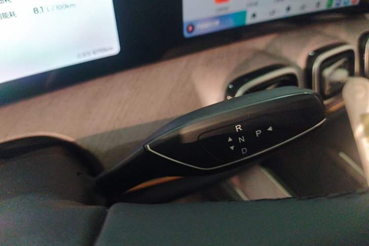 Used Chery Tiggo 9 C-DM 2025 1.5T 106KM Enjoy Edition 7 Seats Lithium Iron Phosphate Gear Lever