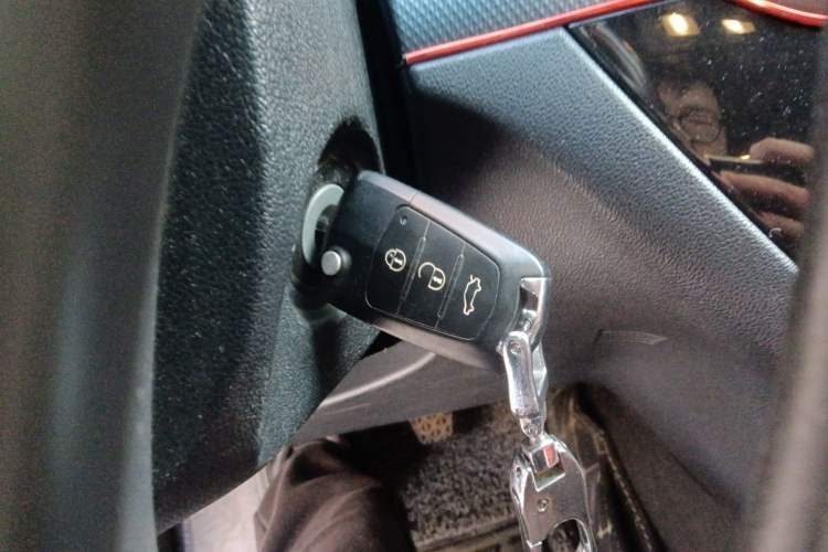 Used Haima M6 2015 1.5T Manual Sport Smart Model
