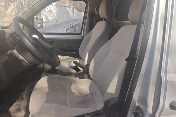 Used Wuling Rongguang S 2021 1.2L Base Model Window-Sealed 2-Seat LSI Car