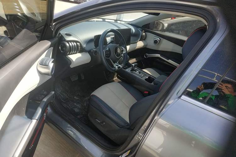 Used BYD Yuan PLUS 2022 430 km Luxury Version
