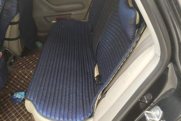 Used Audi A6L 2005 2.0T automatic standard version Left Rear Seat