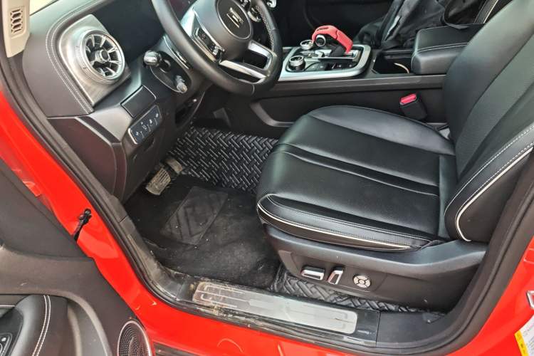 Used Tank 300 2021 City Edition 2.0T—Truly Stylish
