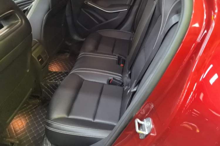 Used Mercedes-Benz GLA 2019 GLA 200 Fashion Model Left Rear Seat
