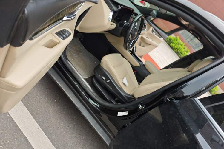 Used Cadillac XT5 2016 25T Tech Edition
