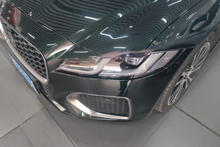 Used Jaguar XFL 2021 XFL 2.0T P250 Two-Wheel-Drive Luxury Deluxe Edition
