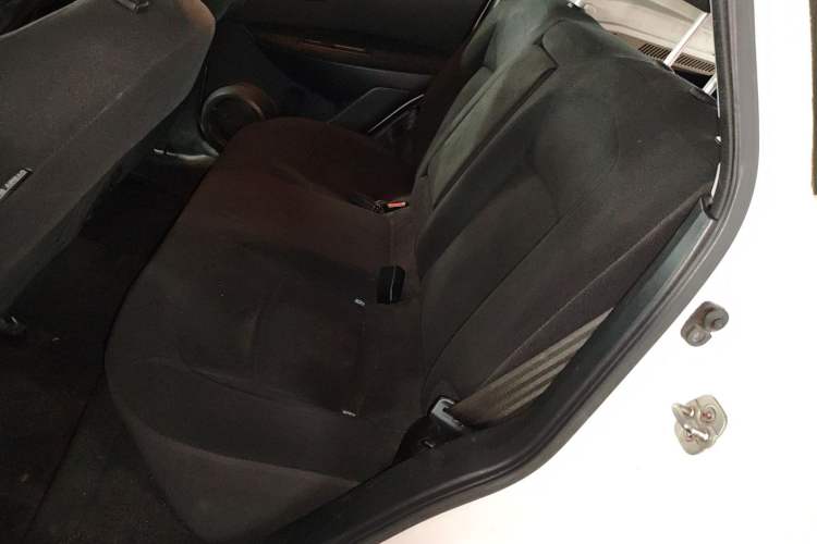 Used Nissan Qashqai 2015 2.0 XL Coolfire CVT 2WD Left Rear Seat