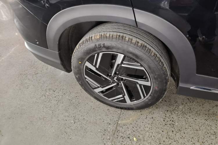 Used Wuling Xingguang S 2025 Model, 130km Flagship Edition Exterior 5