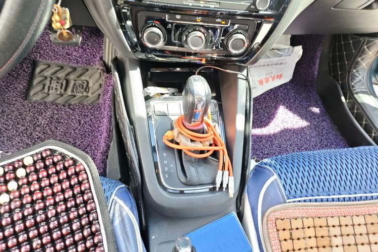 Used Volkswagen Sagitar 2015 1.6L Automatic Comfort Model
