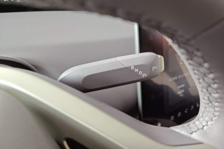 Used Avatr 06 2025 Pro Range-Extended Edition