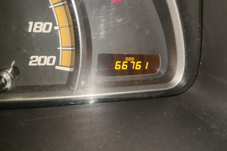 Used Chevrolet Sail 2013 Sedan 1.2L Manual Warm Edition