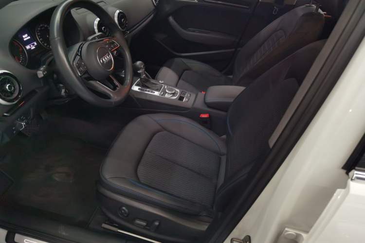 Used Audi A3 2020 Sportback 35 TFSI Fashion Edition China VI Emission Standard