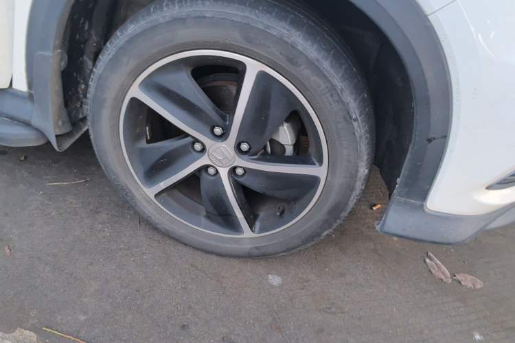 Used Honda Vezel 2020 1.5L CVT Pioneer Edition Right Front Wheel Hub