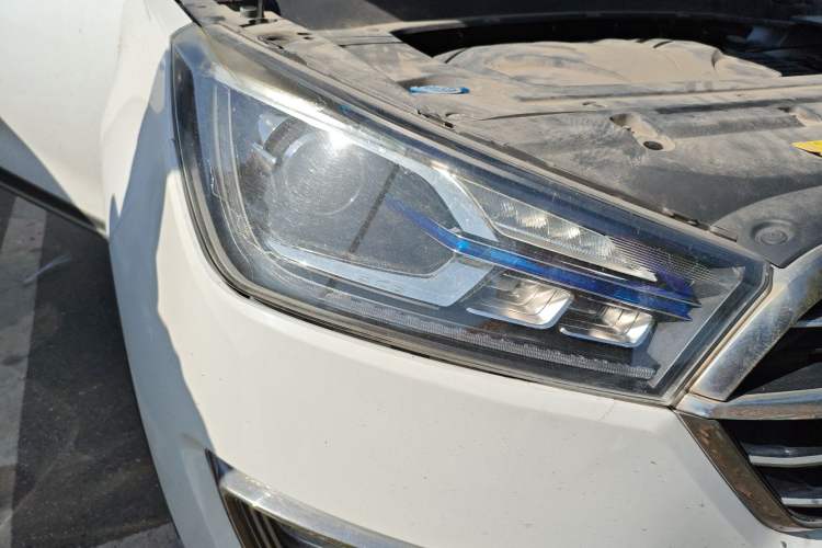 Used Zotye T300 2017 1.5T CVT Luxury Model
