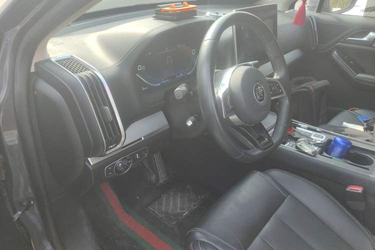 Used BYD Tang 2019 2.0T Automatic SmartConnect Luxury 7-Seater China VI Standard