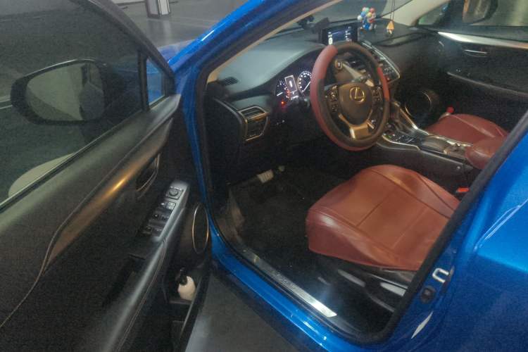 Used Lexus NX 2018 200 Front-Wheel-Drive X-Trail Version China V Standard Driver Seat