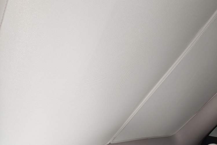 Used Tesla Model Y 2024 Long-Range All-Wheel-Drive Version Headliner