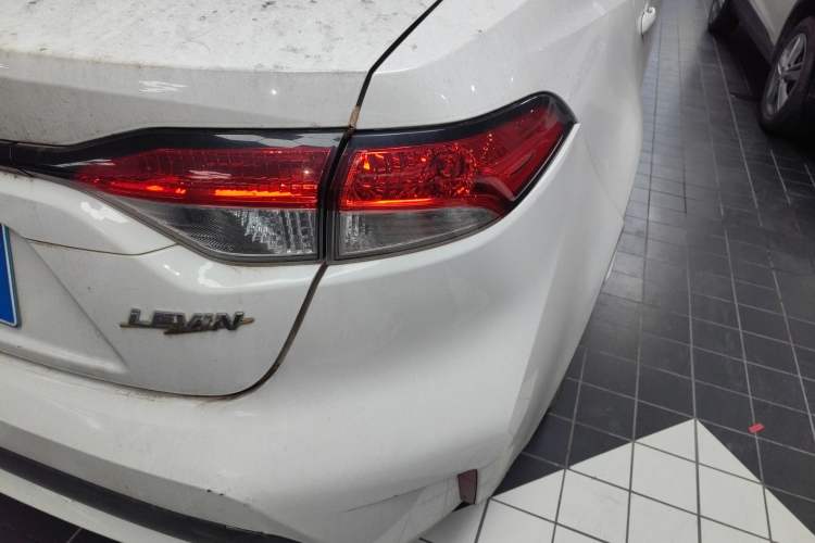 Used Toyota Levin 2022 Facelift TNGA 1.5L CVT Progressive Edition Right Rear Taillight