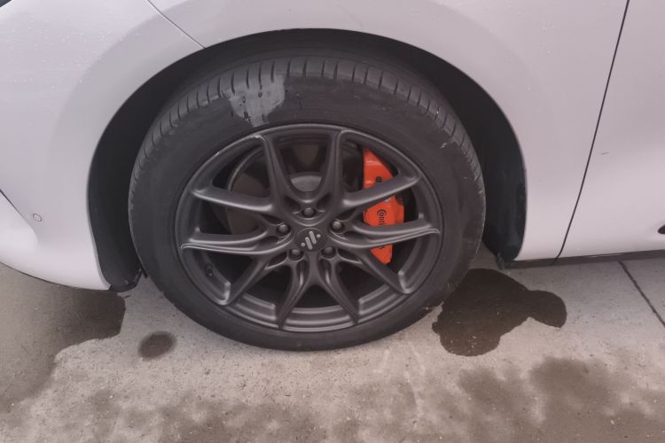 Used IM LS6 2023 Max Long-Range Version
