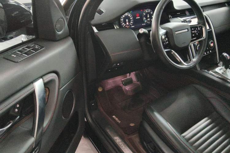 Used Land Rover Discovery Sport 2022 249 PS R-Dynamic SE Performance Tech Edition 5 Seats Driver Seat