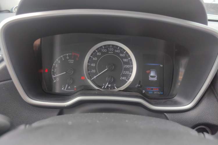 Used Toyota FRONTLANDER 2022 2.0L CVT Luxury Edition