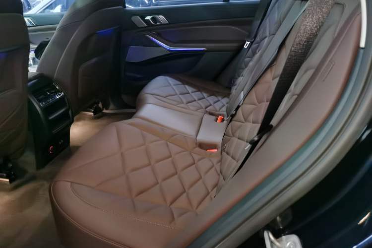 Used BMW X5 2022 Restyled xDrive 30Li Luxury Version M Sport Package