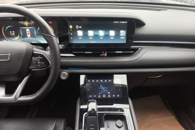 Used Bestune T99 2023 2.0T Automatic Prestige Edition
