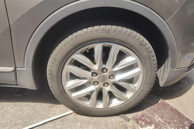 Used Buick Envision 2018 28T Four-Wheel Drive Elite Version