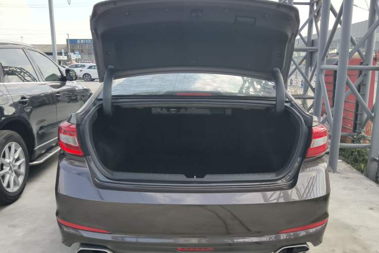 Used Hyundai Sonata 2015 1.6T DLX Prestige Model